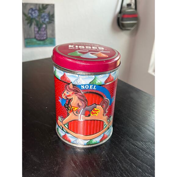 1990- Hersheys Kisses- Vintage christmas Tin- rocking horse- red- retro - Picture 1 of 5